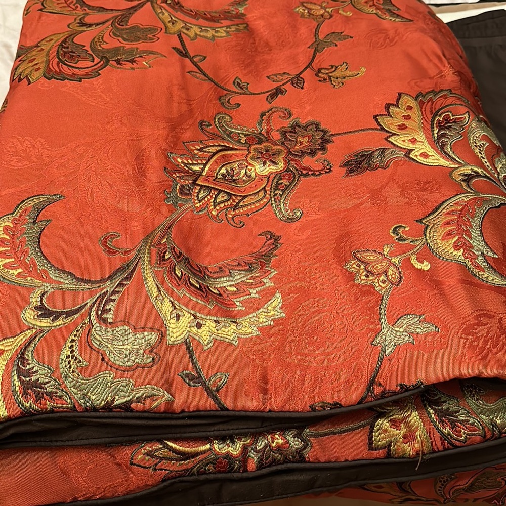 Jacquard Orange Comforter Set - Picture 5 of 13